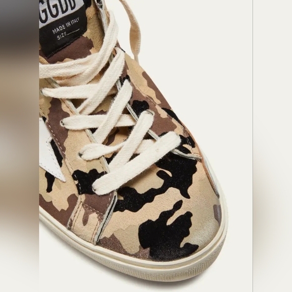 Golden Goose Superstar Camo Script Low-Top Sneakers - Picture 4 of 9